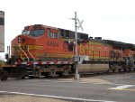 BNSF 4464